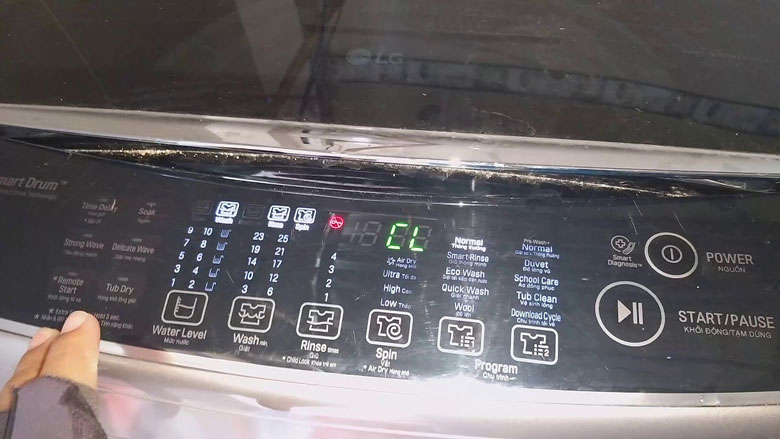 Bật chế độ child lock