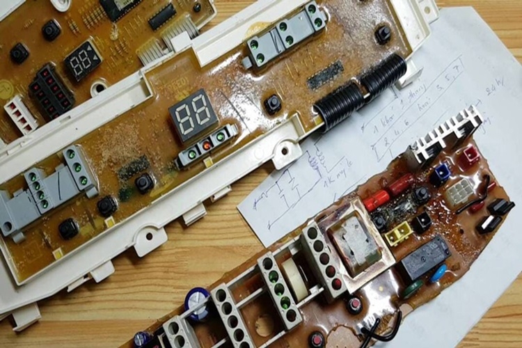 Kiểm tra bo mạch điện tử