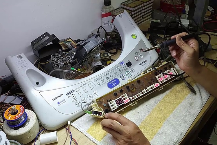 Do Board mạch gặp sự cố