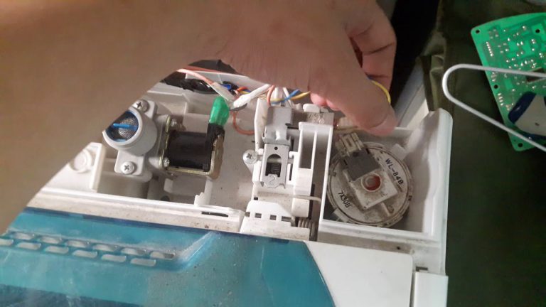 Lỗi bo mạch điện tử máy giặt