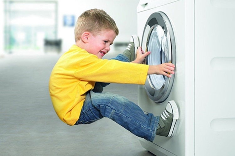 Lỗi báo khóa trẻ em