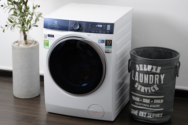 Kiểm tra xem cửa máy giặt Electrolux