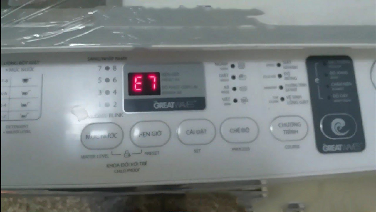 Dấu hiệu nhận biết lỗi E7 máy giặt Toshiba